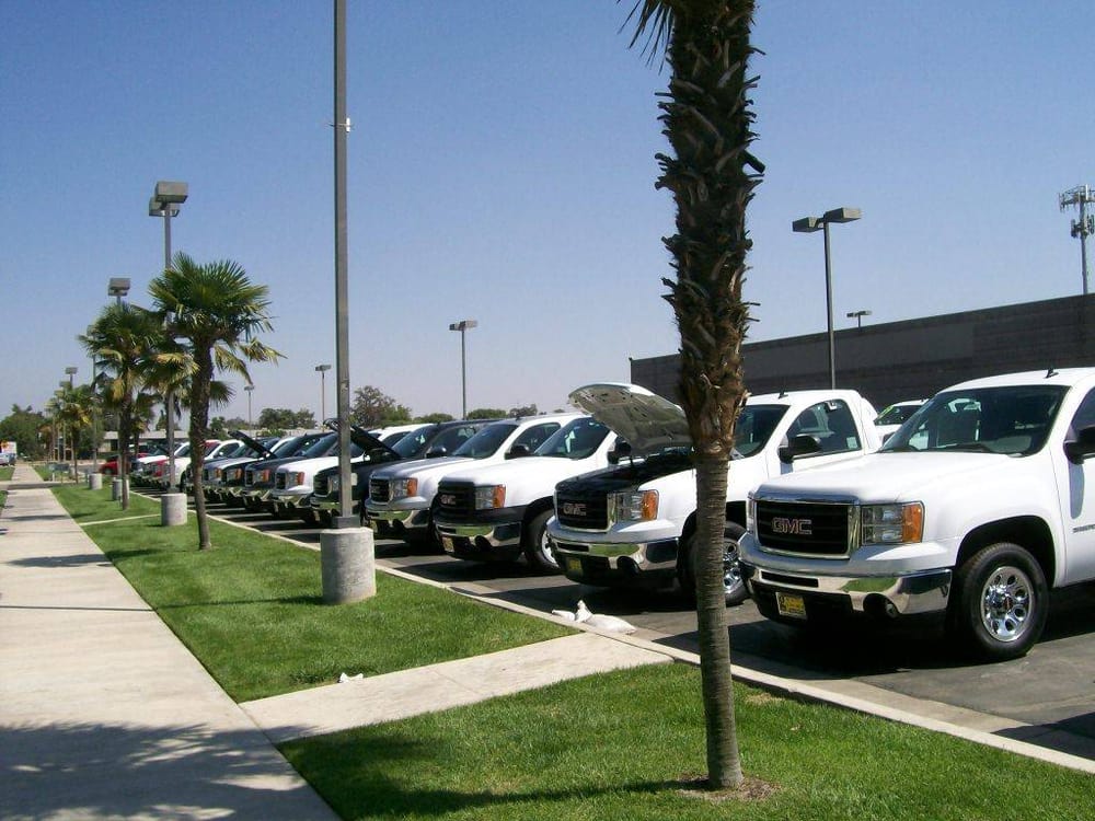 VISALIA GMC 16 Photos & 31 Reviews 1313 E. Main St., Visalia