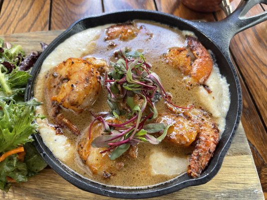 Public House by null