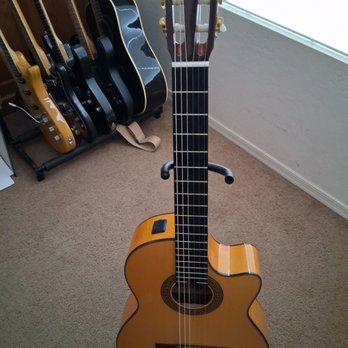 B & D Guitar Repair - Guitar Stores Near Me - Phoenix, Arizona B & D Guitar Repair - Guitar Stores Near Me - Phoenix, Arizona
