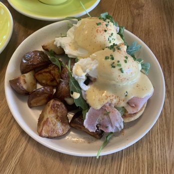 Cornell Farm Cafe - Smoked Ham Benedict - Cafes Near Me - Portland, Oregon Cornell Farm Cafe - Smoked Ham Benedict - Cafes Near Me - Portland, Oregon