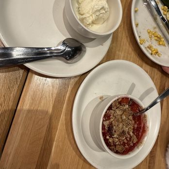 True Food Kitchen - seasonal dessert - New American Near Me - Tampa, Florida True Food Kitchen - seasonal dessert - New American Near Me - Tampa, Florida