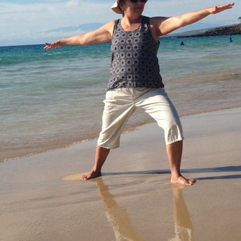 Yogalupe - At the beach in Kona 2017 - Yoga Near Me - San Jose, California Yogalupe - At the beach in Kona 2017 - Yoga Near Me - San Jose, California