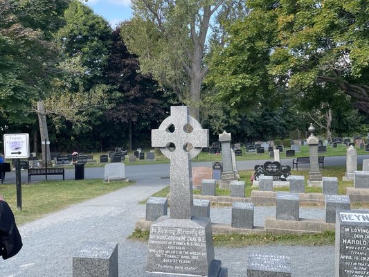 Fairview Lawn Cemetery by null