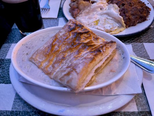 Molly's Shebeen Bar + Restaurant by null