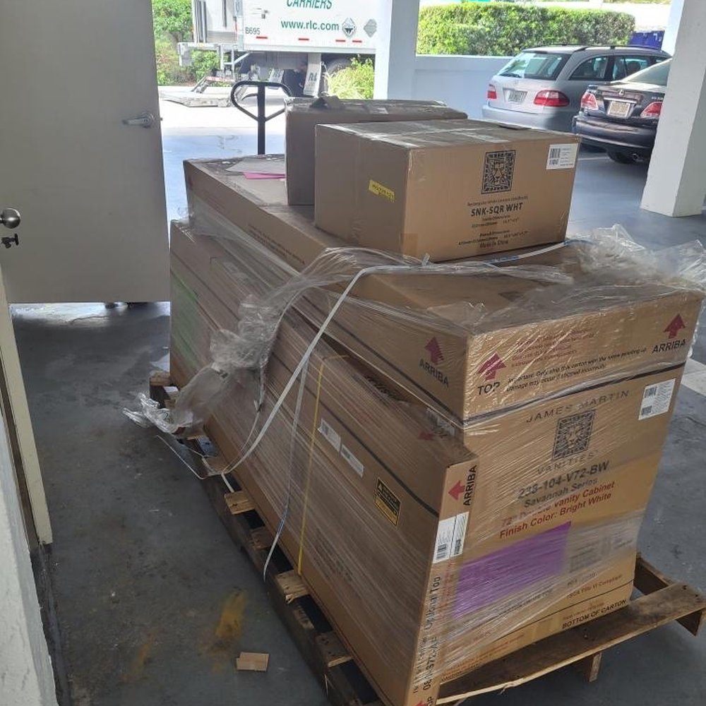 Dave Can - Moved big boxes into a home for our client. - Handyman Near Me - Sarasota, Florida Dave Can - Moved big boxes into a home for our client. - Handyman Near Me - Sarasota, Florida