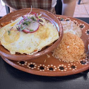 Taqueria Las Comadres - Chilaquiles with red sauce and over easy eggs. Super tasty. - Mexican Near Me - La Mirada, California Taqueria Las Comadres - Chilaquiles with red sauce and over easy eggs. Super tasty. - Mexican Near Me - La Mirada, California