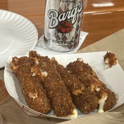 Ben Yehuda Pizza - Mozzarella Sticks