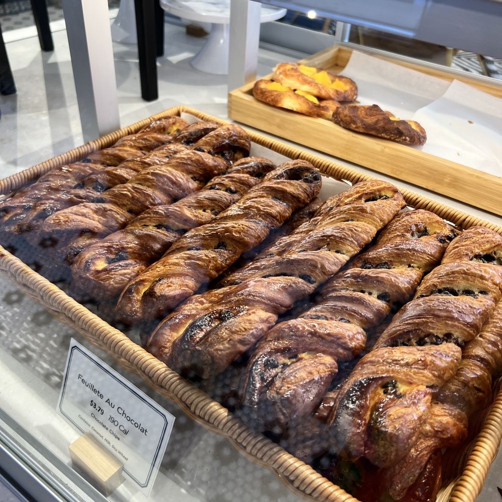 Paris Baguette - Feuillete Au Chocolat - Bakeries Near Me - Aurora, Colorado