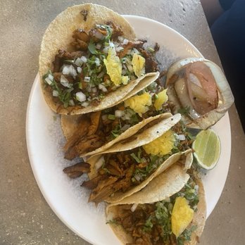 El Chingon - Sandwiches Near Me - Philadelphia, Pennsylvania El Chingon - Sandwiches Near Me - Philadelphia, Pennsylvania