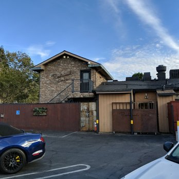 Redwood Cafe - Outside - New American Near Me - Modesto, California Redwood Cafe - Outside - New American Near Me - Modesto, California