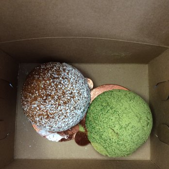 Bibble & Sip - Earl gray and matcha green tea cream puff - $3.50 each - Coffee & Tea Near Me - New York, New York