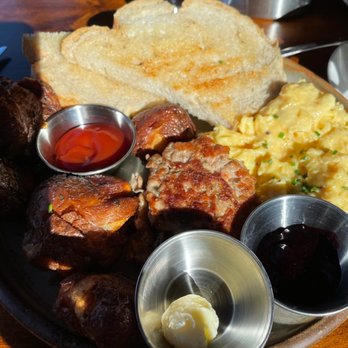 Hewing Hotel - Breakfast! Amazing! - Hotels Near Me - Minneapolis, Minnesota Hewing Hotel - Breakfast! Amazing! - Hotels Near Me - Minneapolis, Minnesota
