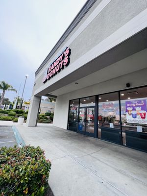 Randy's Donuts by null