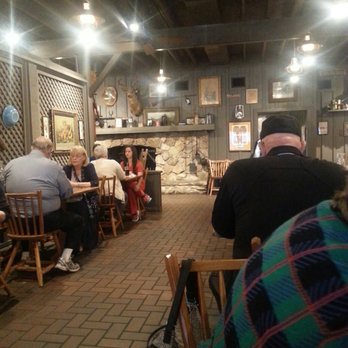 Cracker Barrel Old Country Store - Very busy but good home cooked food! - Breakfast & Brunch Near Me - Ocala, Florida