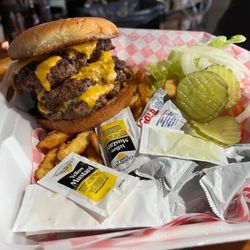 Jonesy’s Sports Bar and Grill - Double cheeseburger