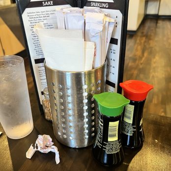 Midtown Sushi and Ramen - Plenty of napkins, condiments, and chopsticks on the table - Sushi Bars Near Me - Saint Louis, Missouri Midtown Sushi and Ramen - Plenty of napkins, condiments, and chopsticks on the table - Sushi Bars Near Me - Saint Louis, Missouri