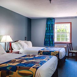 Grand Islander Hotel - Double Bed Guest Room