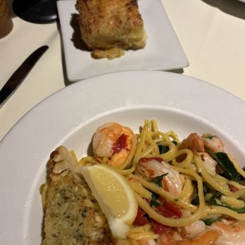 Shadowbrook - Shrimp scampi linguine - American Near Me - Capitola, California