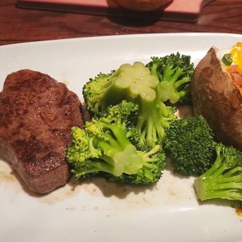 LongHorn Steakhouse - Steakhouses Near Me - Glen Allen, Virginia