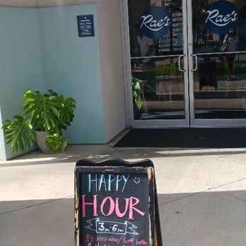 Rae’s - Bars Near Me - Tallahassee, Florida