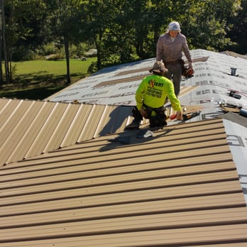 Expert Construction - Laying Tin in Portland Tn - Roofing Near Me - Goodlettsville, Tennessee Expert Construction - Laying Tin in Portland Tn - Roofing Near Me - Goodlettsville, Tennessee