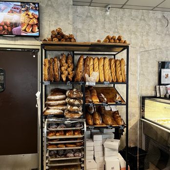 Rendez-Vous - Bread tower - Bakeries Near Me - Sarasota, Florida Rendez-Vous - Bread tower - Bakeries Near Me - Sarasota, Florida