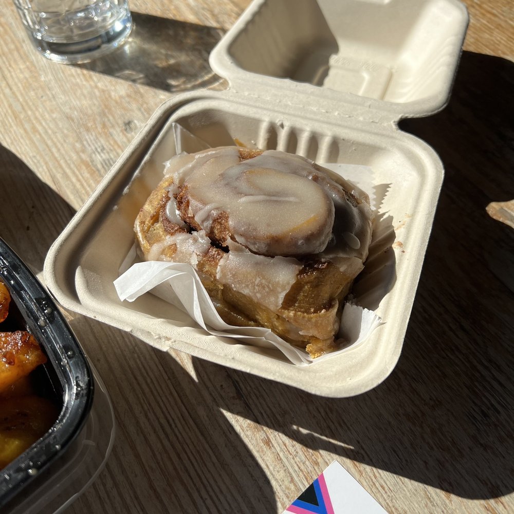 THE CHUNKY SCONE 733 St Johns Ave, Highland Park, Illinois Bakeries