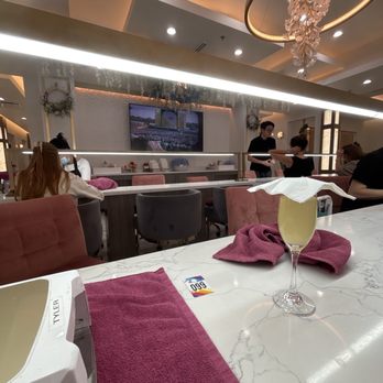 Palazzio Nail Lounge - Nail salon - Nail Salons Near Me - Houston, Texas Palazzio Nail Lounge - Nail salon - Nail Salons Near Me - Houston, Texas