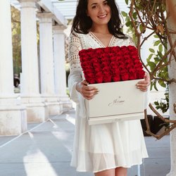 Je T'aime Eternity Roses - Je T'aime Eternity Roses - Only the best roses to show your love with.