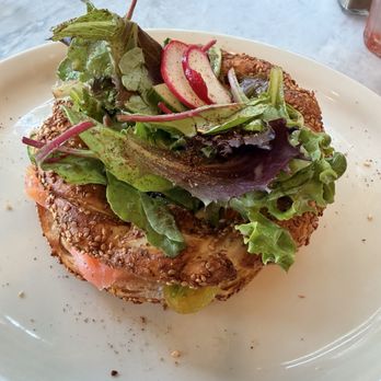 Lé Vida Miami - Smoked Salmon Smith Sandwich - Breakfast & Brunch Near Me - North Miami Beach, Florida