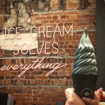 iHalo Krunch - Ice Cream & Frozen Yogurt Near Me - Toronto, Ontario iHalo Krunch - Ice Cream & Frozen Yogurt Near Me - Toronto, Ontario