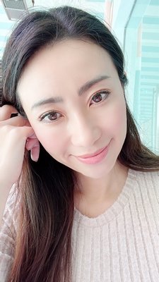 Beauty Bar West Hollywood by null