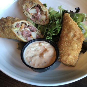 The Yarde Tavern - Corned beef spring rolls - American Near Me - Enfield, Connecticut The Yarde Tavern - Corned beef spring rolls - American Near Me - Enfield, Connecticut
