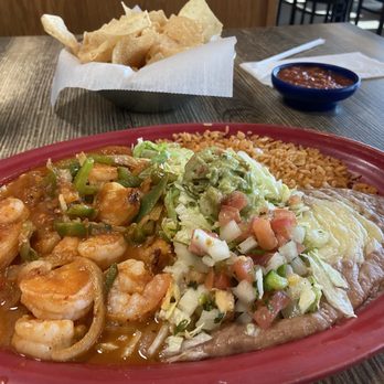 La Cocina Mexican Restaurant - Camarones a la Diablo - Mexican Near Me - Dallas, Georgia La Cocina Mexican Restaurant - Camarones a la Diablo - Mexican Near Me - Dallas, Georgia