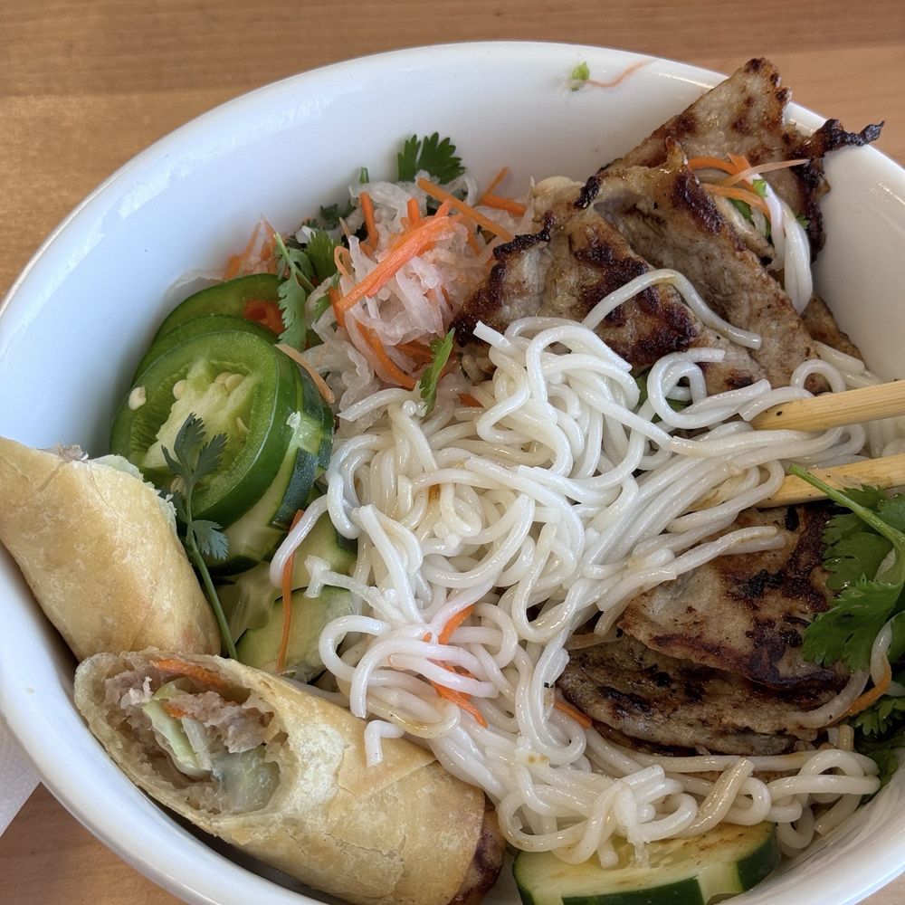 TemptAsians - Vietnamese Noodle Bowl - Bubble Tea Near Me - Eau Claire, Wisconsin TemptAsians - Vietnamese Noodle Bowl - Bubble Tea Near Me - Eau Claire, Wisconsin