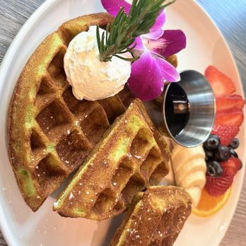 Mr East Kitchen - Breakfast & Brunch Near Me - San Francisco, California Mr East Kitchen - Breakfast & Brunch Near Me - San Francisco, California