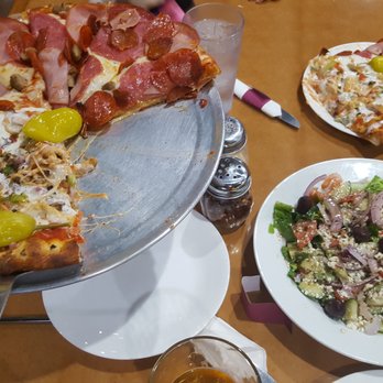 Kraving Kebab Pizza - Chicken kebab and half meaT lovers pizza a must try before you die! - Pizza Near Me - Turlock, California