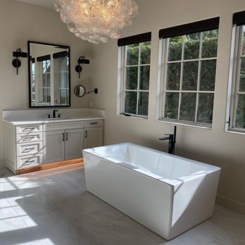 Drew Thatcher Construction - Remodeled primary en-suite bathroom - General Contractors Near Me Drew Thatcher Construction - Remodeled primary en-suite bathroom - General Contractors Near Me