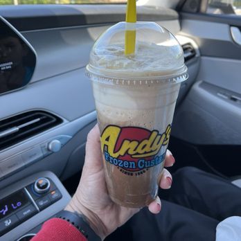 Andy's Frozen Custard - Root beer float - Ice Cream & Frozen Yogurt Near Me - Sanford, Florida