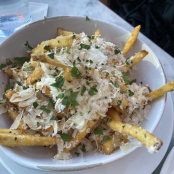 RH Rooftop Restaurant at RH Dallas - Truffle Fries - American Near Me - Dallas, Texas RH Rooftop Restaurant at RH Dallas - Truffle Fries - American Near Me - Dallas, Texas