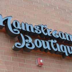 Mainstream Boutique - Mainstream Boutique Northbrook Store Sign. Look for it right next to DSW Shoe Warehouse.