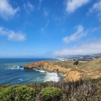 Mori Point - Hiking Near Me - Pacifica, California
