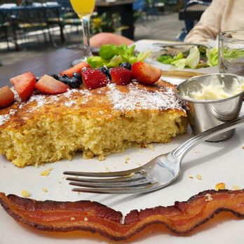 Icebox Cafe - Hallandale Beach - Lemon ricotta pancakes with a side of Applewood bacon - New American Near Me - Hallandale Beach, Florida