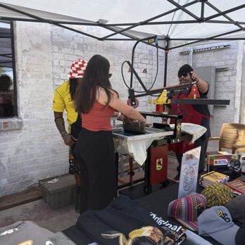 Elite Experience Blk House MRKT - screen printing a t-shirt - Yelp Events Near Me - Tucson, Arizona Elite Experience Blk House MRKT - screen printing a t-shirt - Yelp Events Near Me - Tucson, Arizona