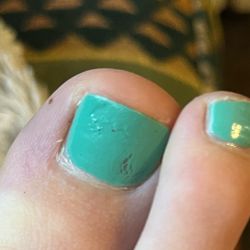 West End Salon And Spa - Streaks in the polish