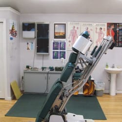 Wellness Associates Chiropractor Pittsburgh North Hills - Treatment Room