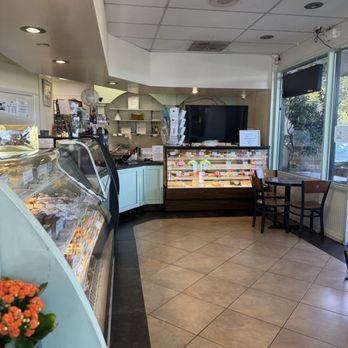 BiBi Bakery & Cafe - San Jose - Interior - Bakeries Near Me - San Jose, California BiBi Bakery & Cafe - San Jose - Interior - Bakeries Near Me - San Jose, California