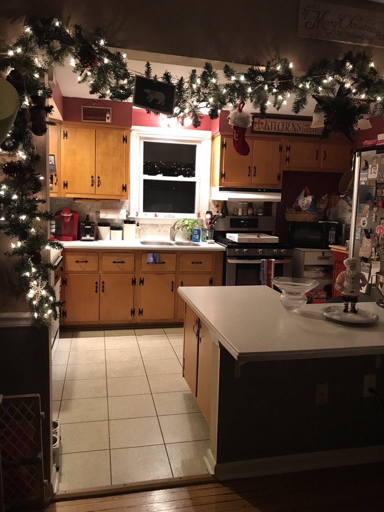 HOUSE HENS Updated August 2024 611 Weir Rd, Aston, Pennsylvania