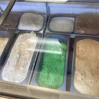 Loxahatchee Ice Cream & Coffee - Cake batter & other flavors - Ice Cream & Frozen Yogurt Near Me - Loxahatchee, Florida Loxahatchee Ice Cream & Coffee - Cake batter & other flavors - Ice Cream & Frozen Yogurt Near Me - Loxahatchee, Florida