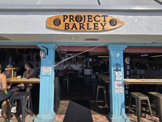Project Barley Taps and Grill by null